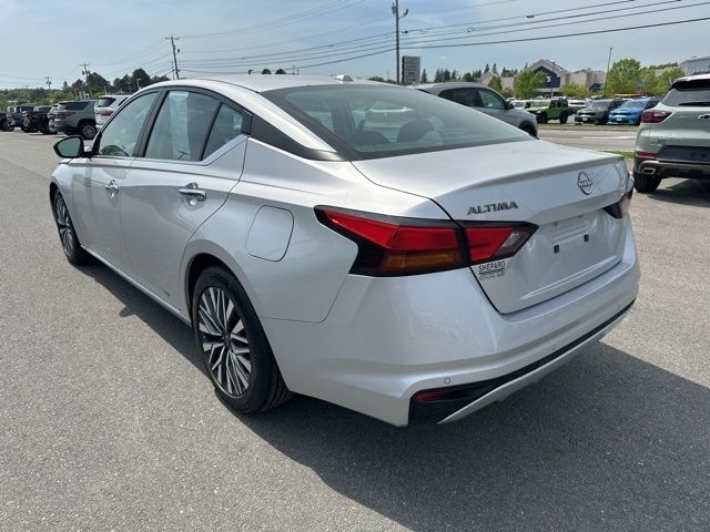 2024 Nissan Altima