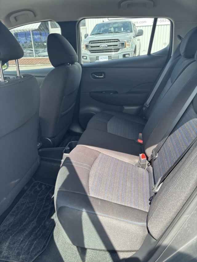 2024 Nissan Leaf