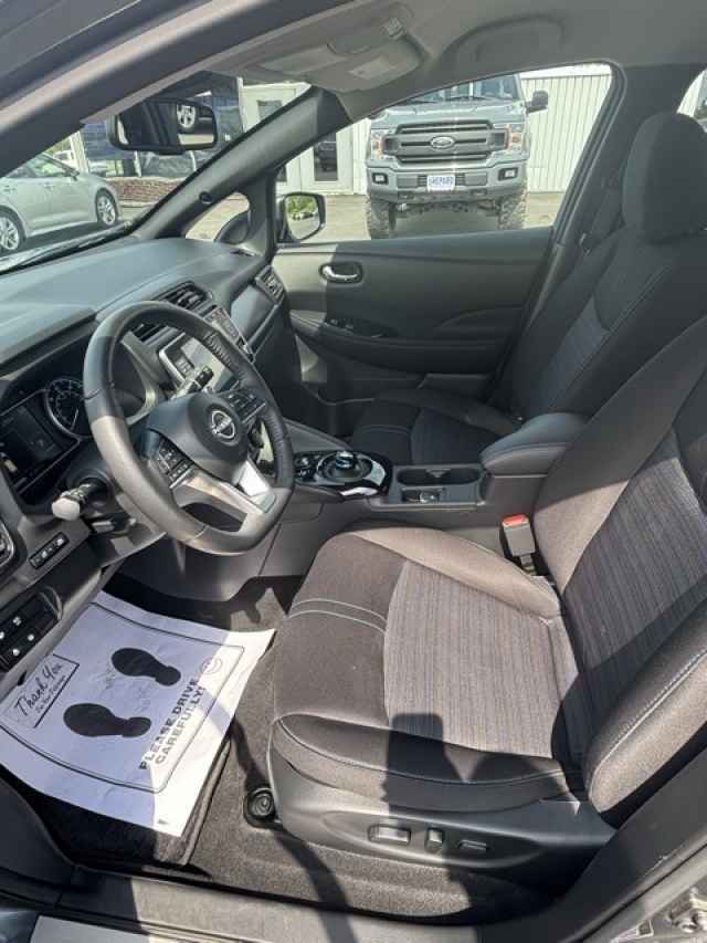 2024 Nissan Leaf