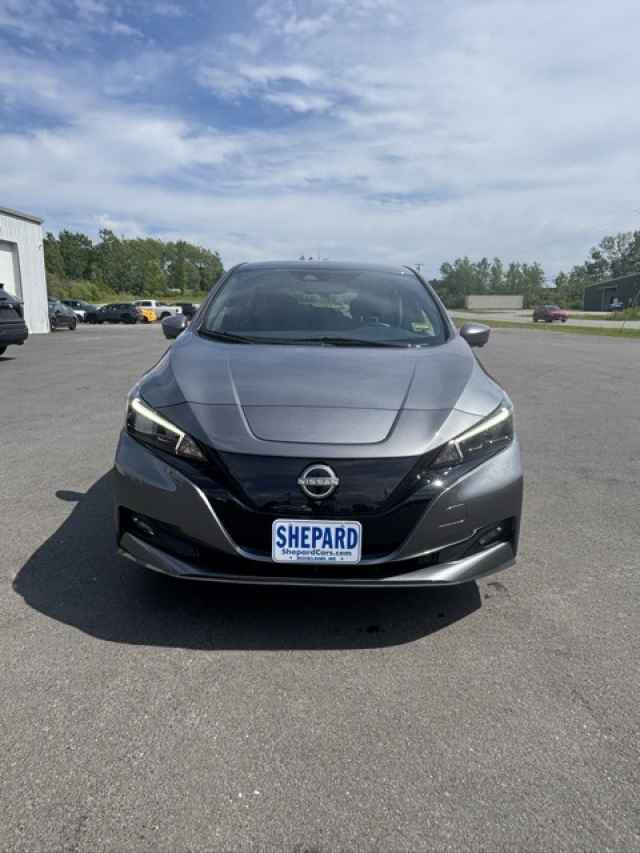 2024 Nissan Leaf