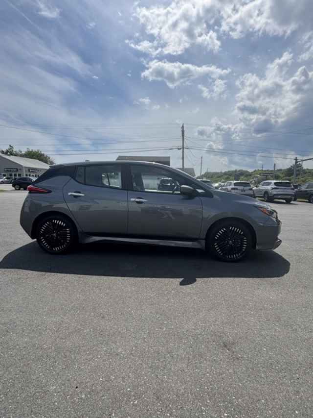 2024 Nissan Leaf