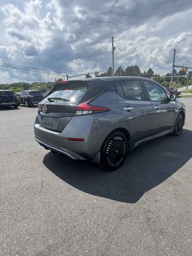 2024 Nissan Leaf