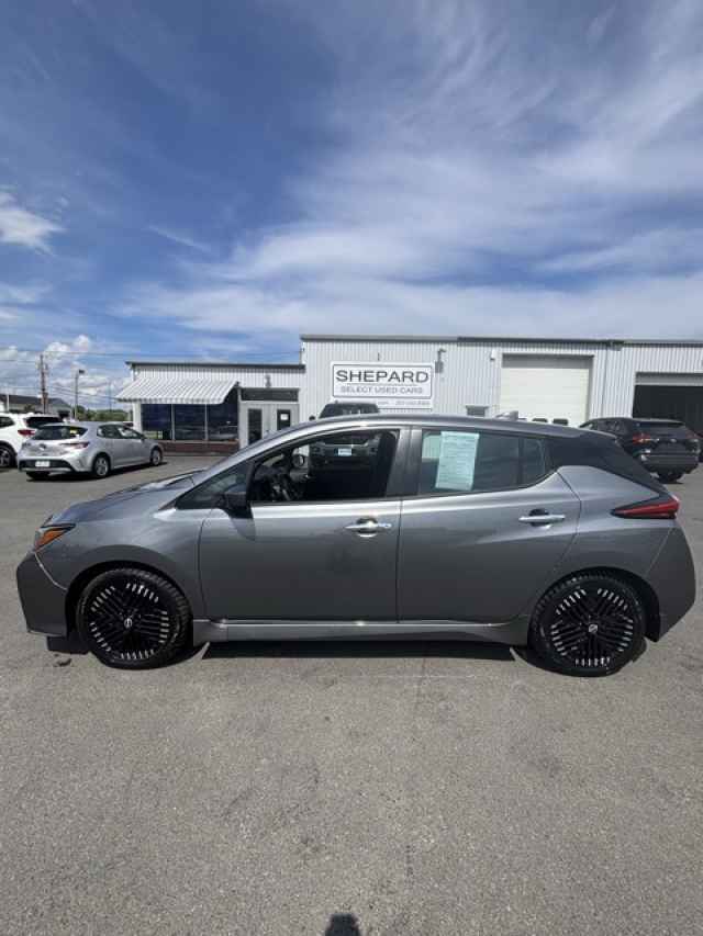 2024 Nissan Leaf
