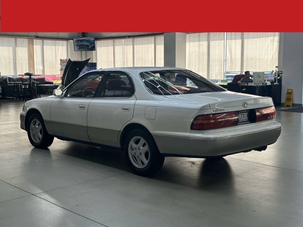 1993 Lexus ES 300