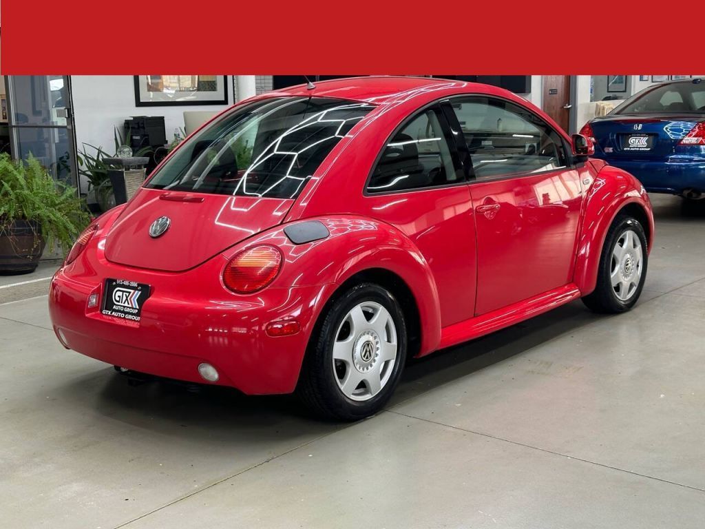 2000 Volkswagen New Beetle