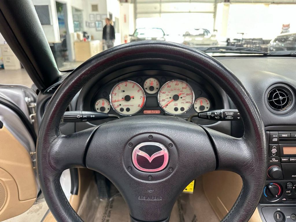 2002 Mazda MX-5 Miata