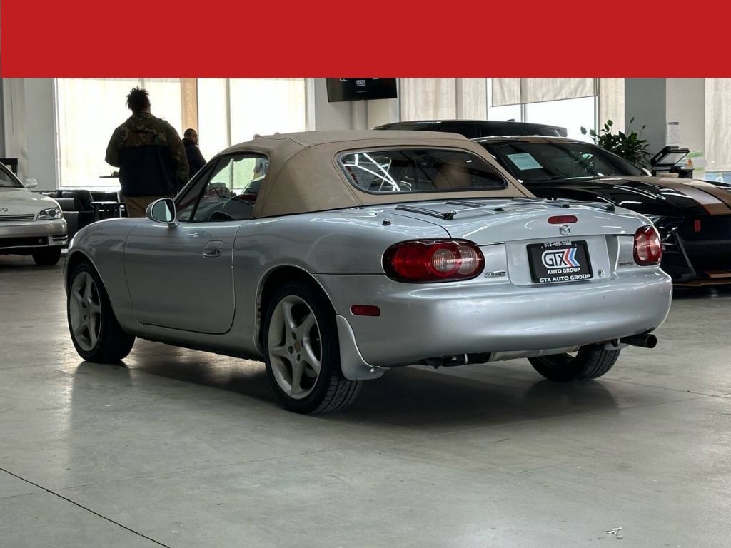 2002 Mazda MX-5 Miata