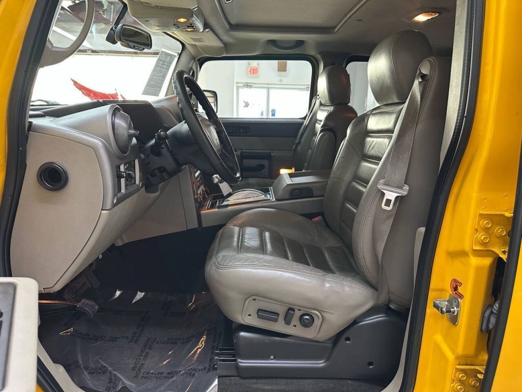 2003 HUMMER H2
