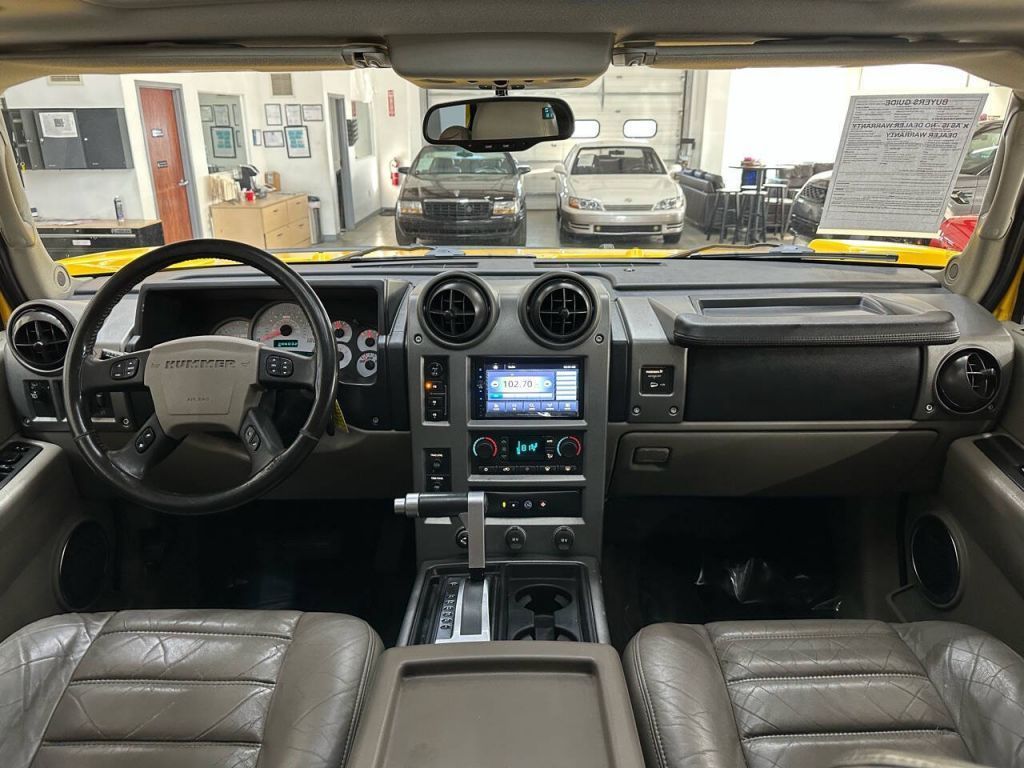 2003 HUMMER H2
