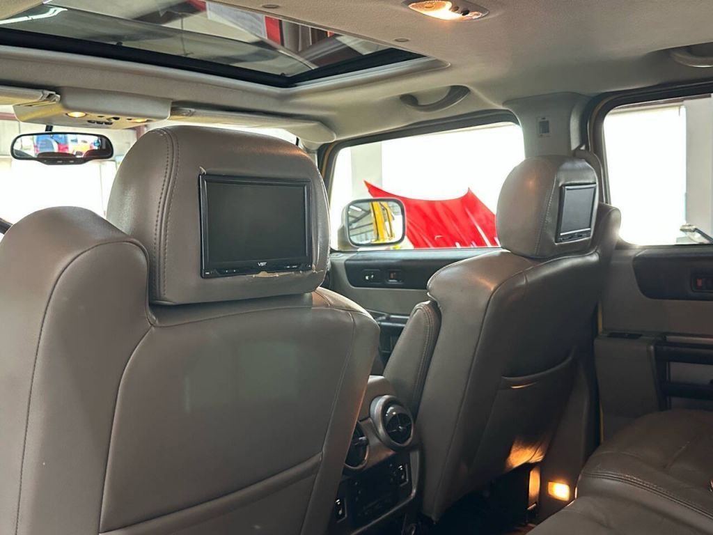 2003 HUMMER H2