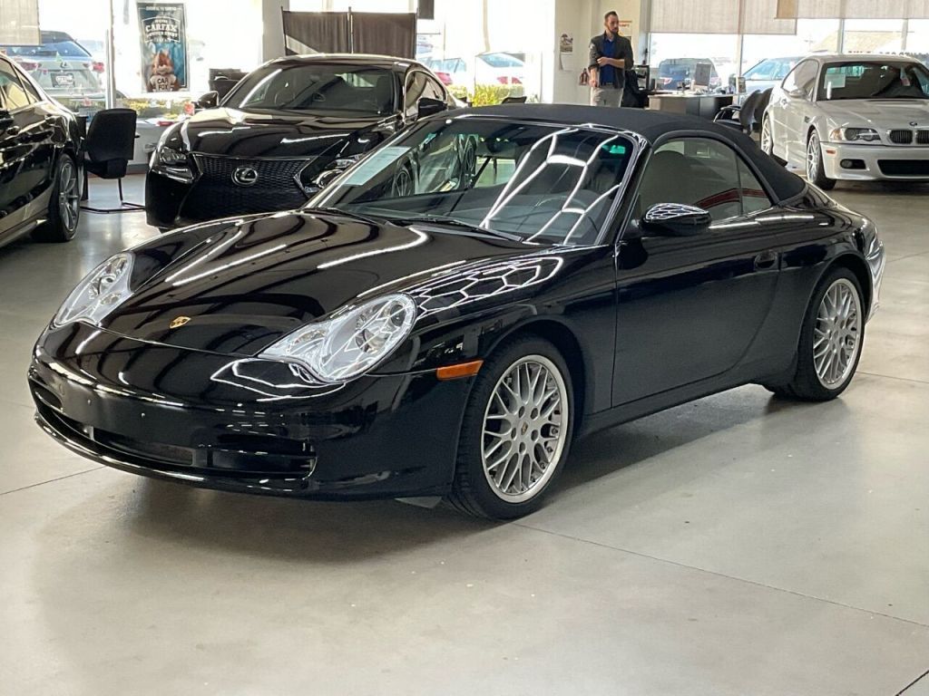 2003 Porsche 911 Carrera