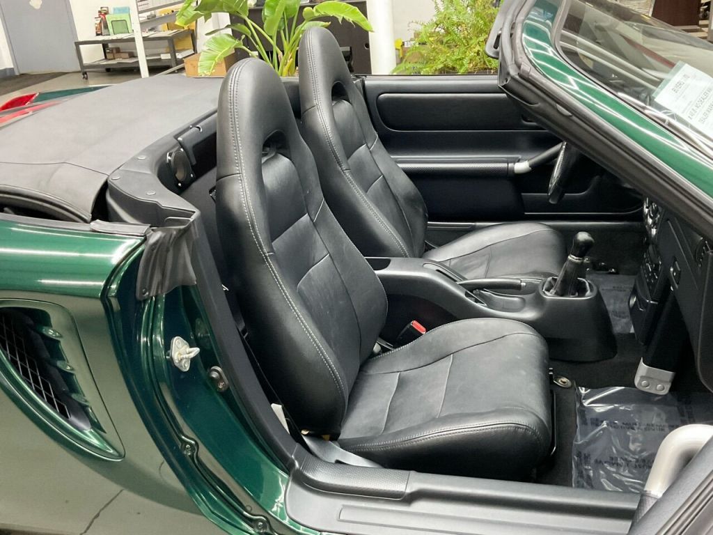 2003 Toyota MR2 Spyder