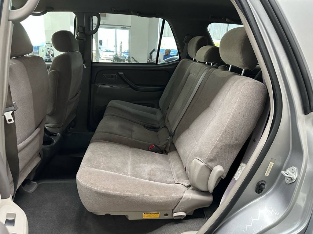 2003 Toyota Sequoia