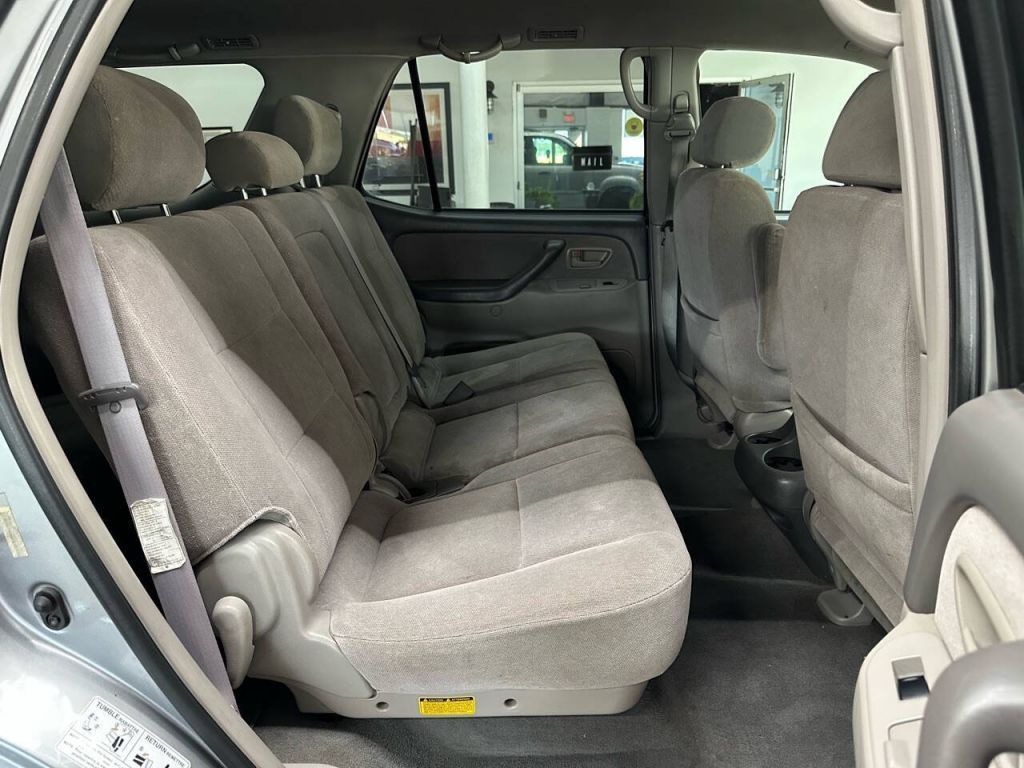 2003 Toyota Sequoia