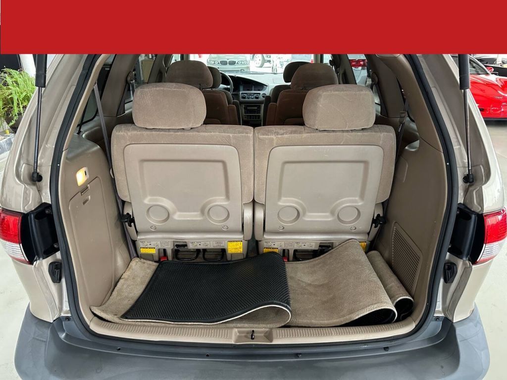 2003 Toyota Sienna