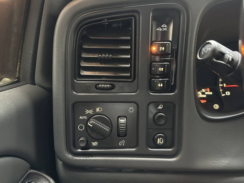 2004 Chevrolet Silverado 3500