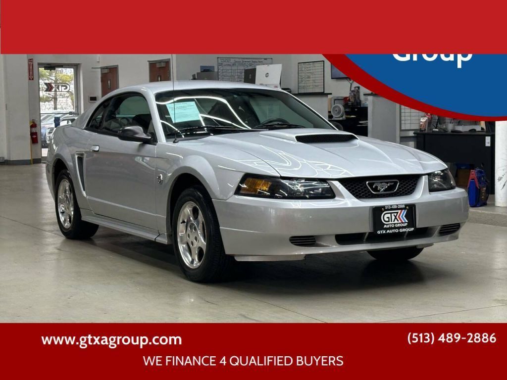 2004 Ford Mustang
