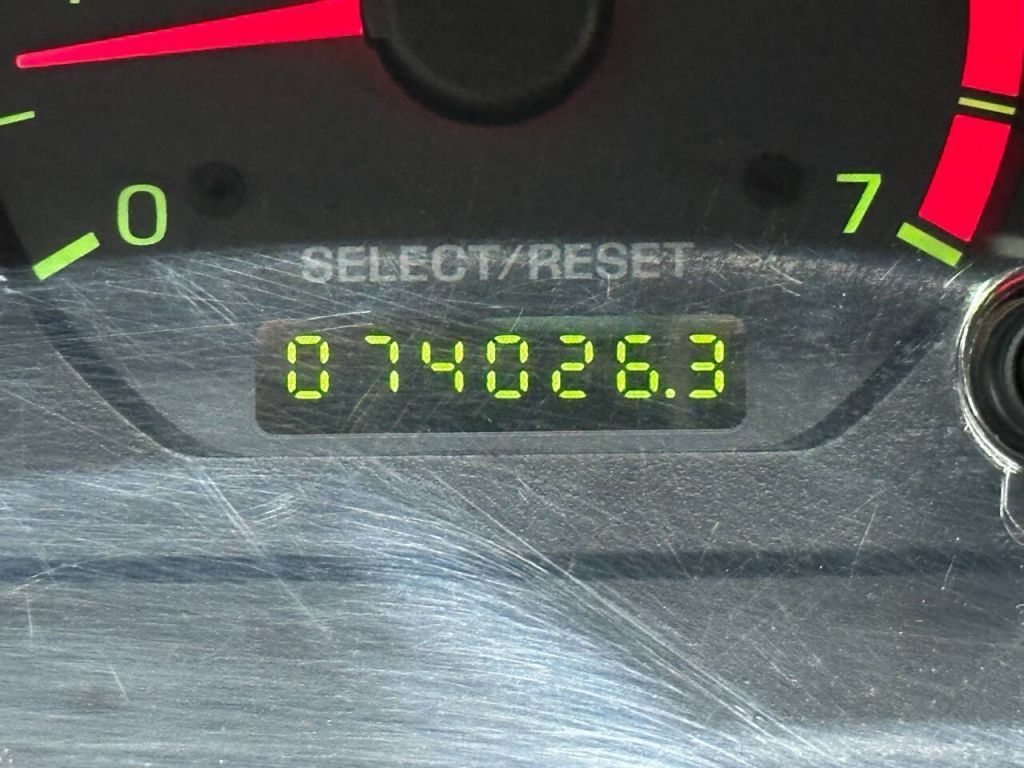 2004 Ford Mustang