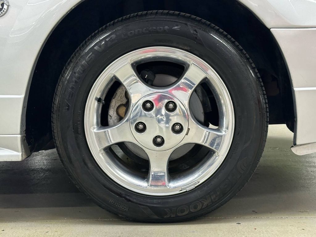 2004 Ford Mustang