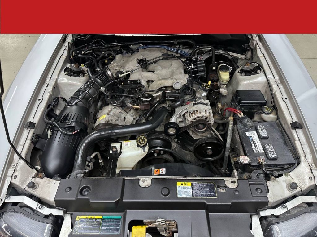 2004 Ford Mustang