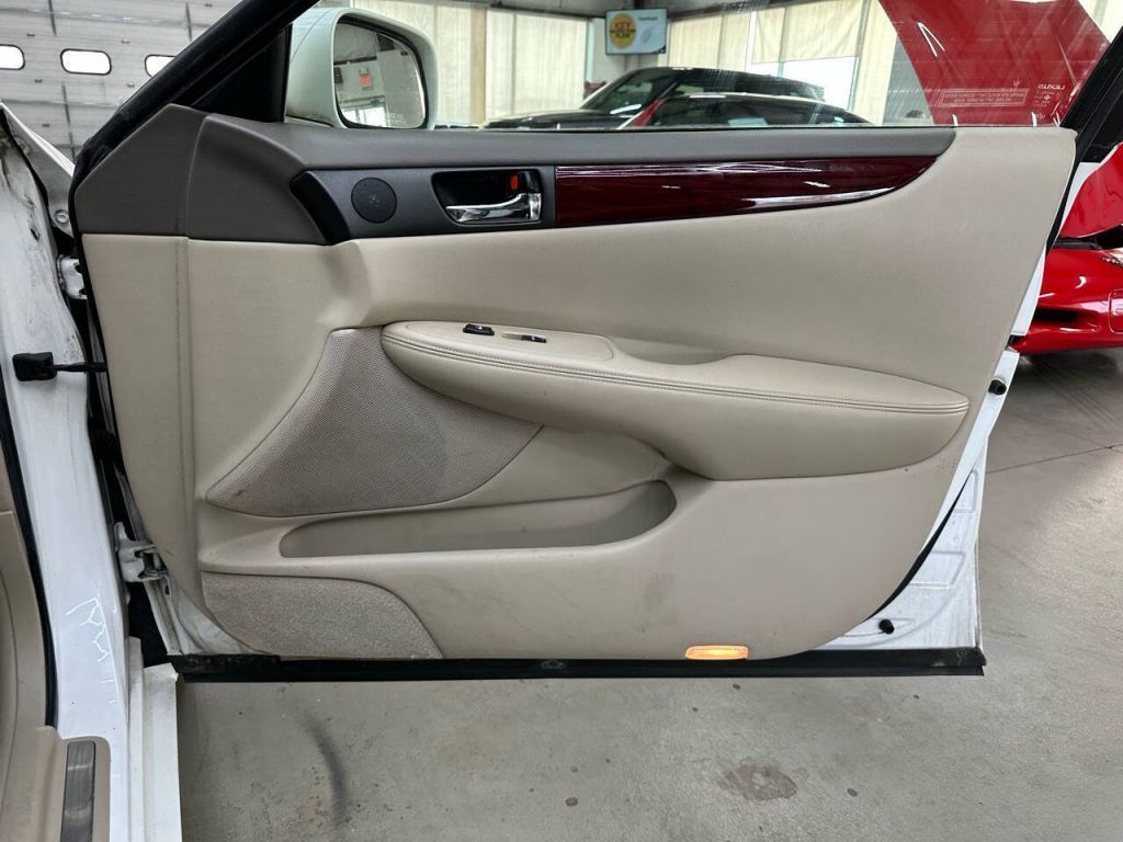2004 Lexus ES 330