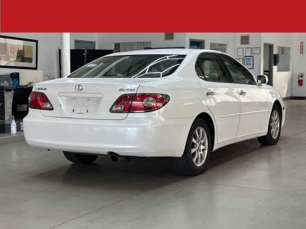 2004 Lexus ES 330