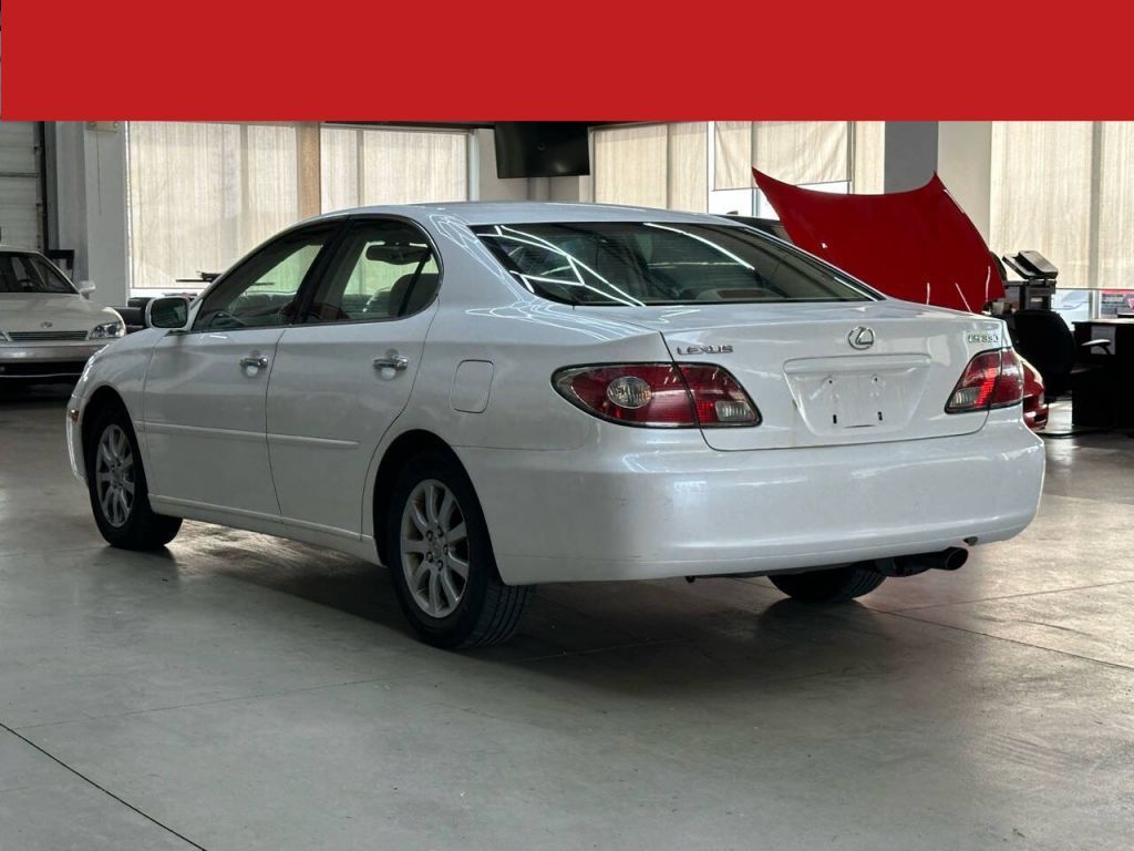2004 Lexus ES 330