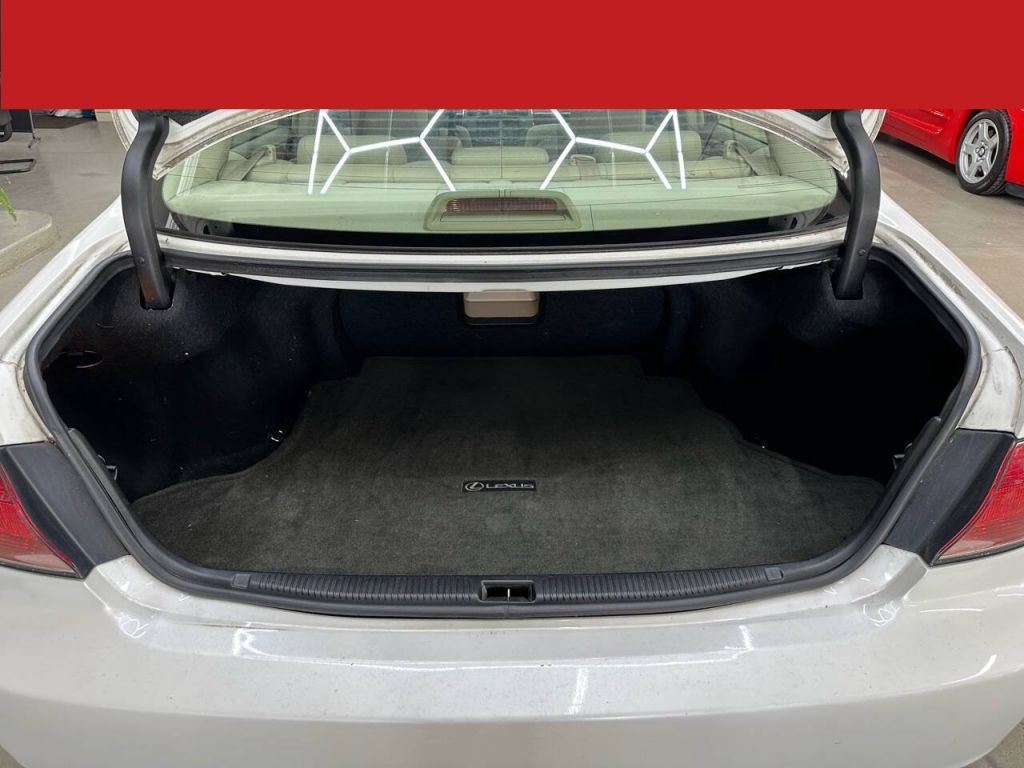 2004 Lexus ES 330