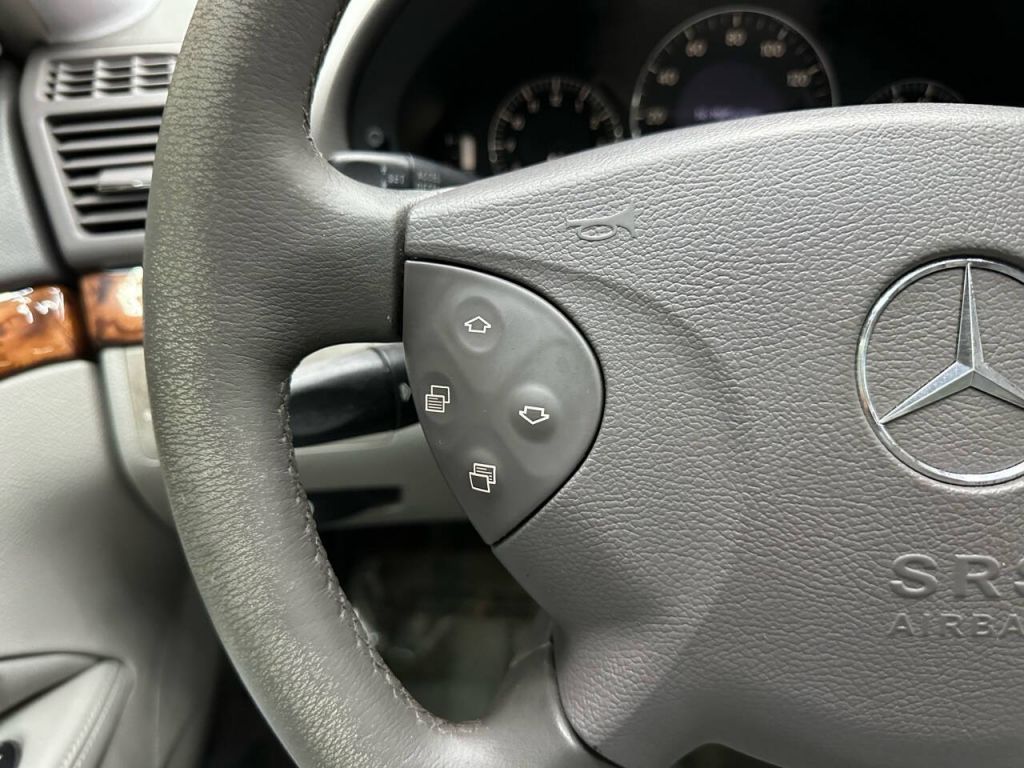 2004 Mercedes-Benz E 500