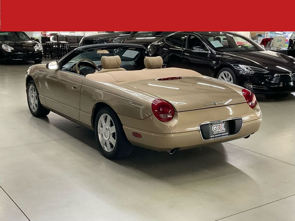 2005 Ford Thunderbird