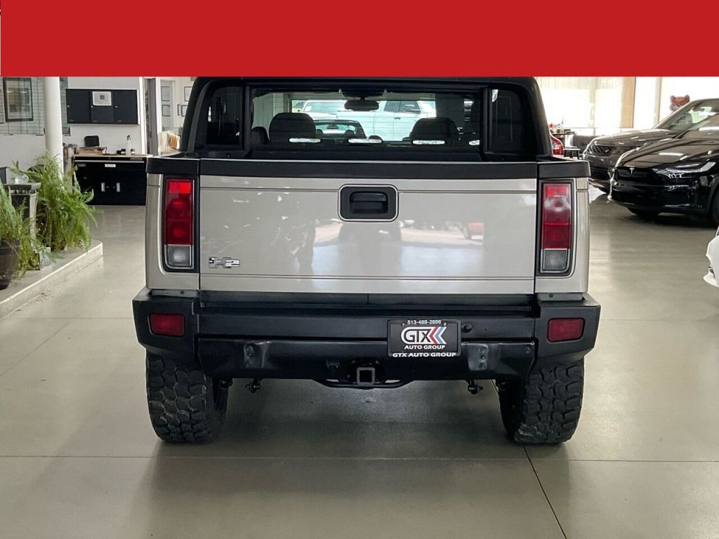 2005 HUMMER H2