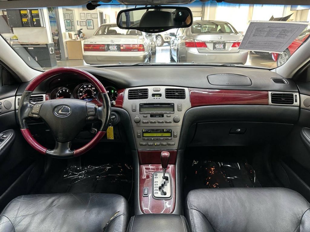 2005 Lexus ES 330