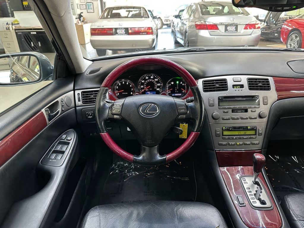 2005 Lexus ES 330