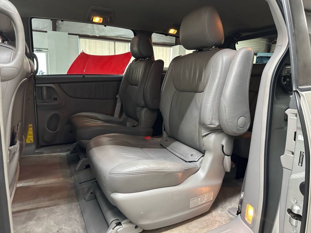 2005 Toyota Sienna