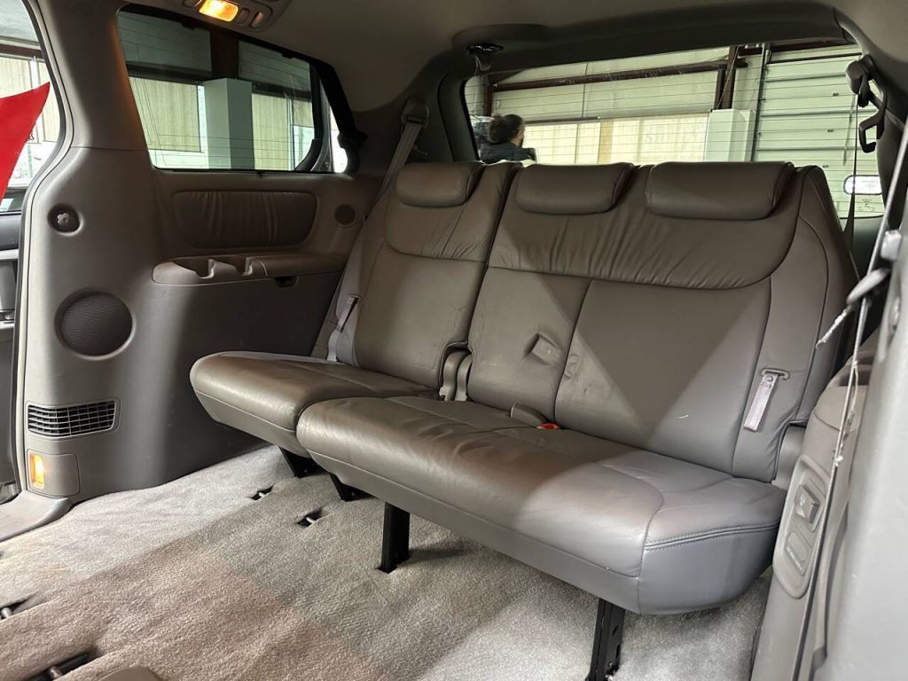 2005 Toyota Sienna