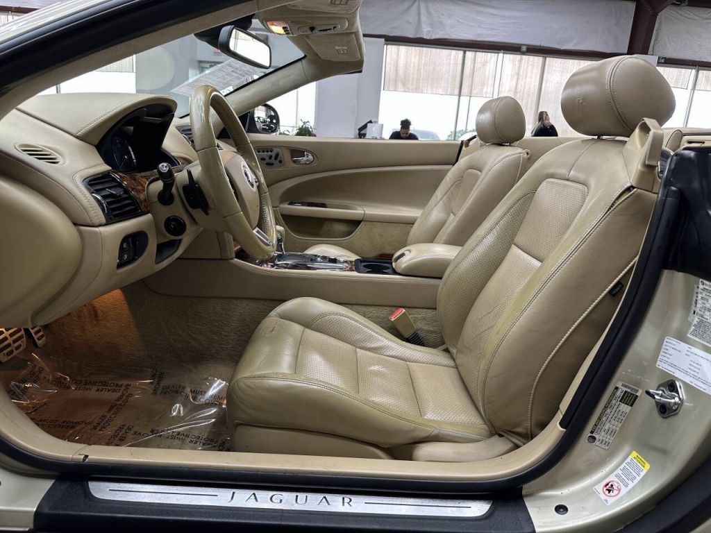 2009 Jaguar XKR
