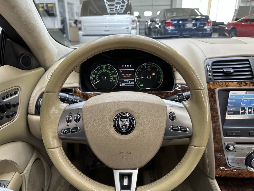 2009 Jaguar XKR