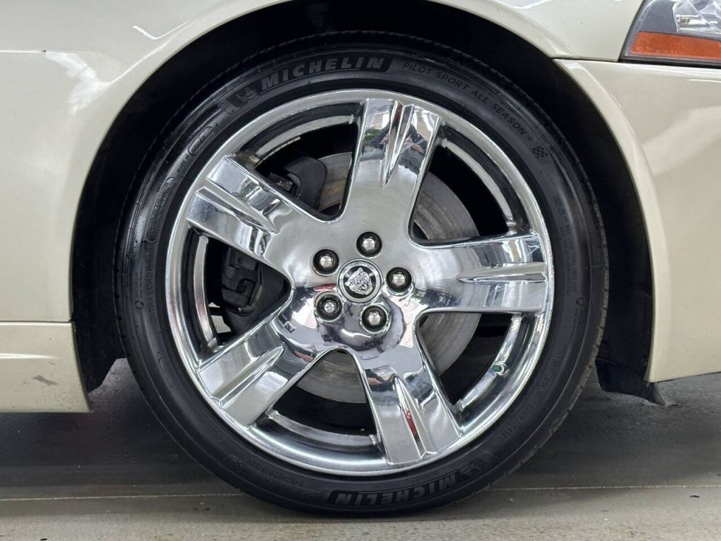 2009 Jaguar XKR