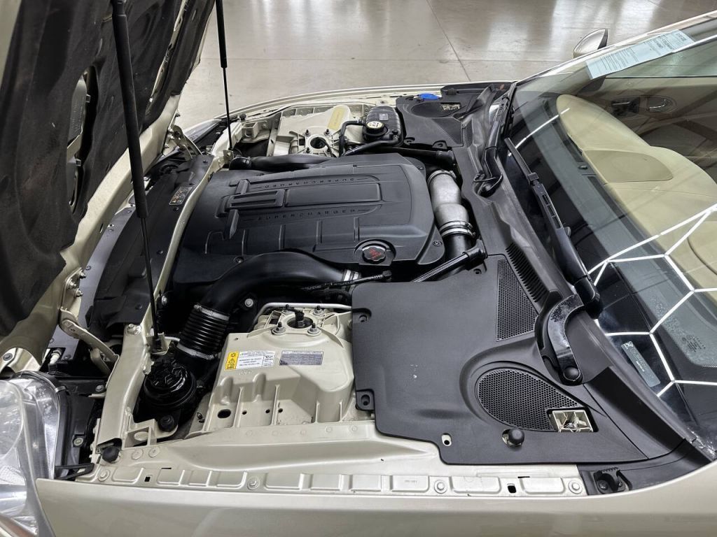 2009 Jaguar XKR