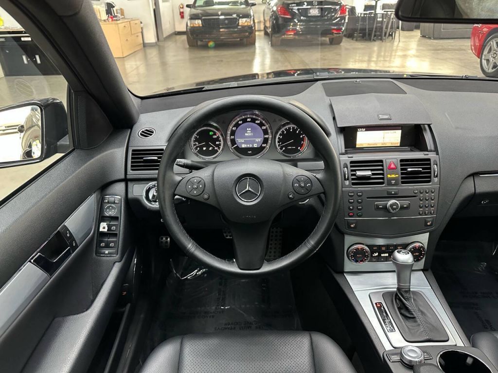 2010 Mercedes-Benz C 300