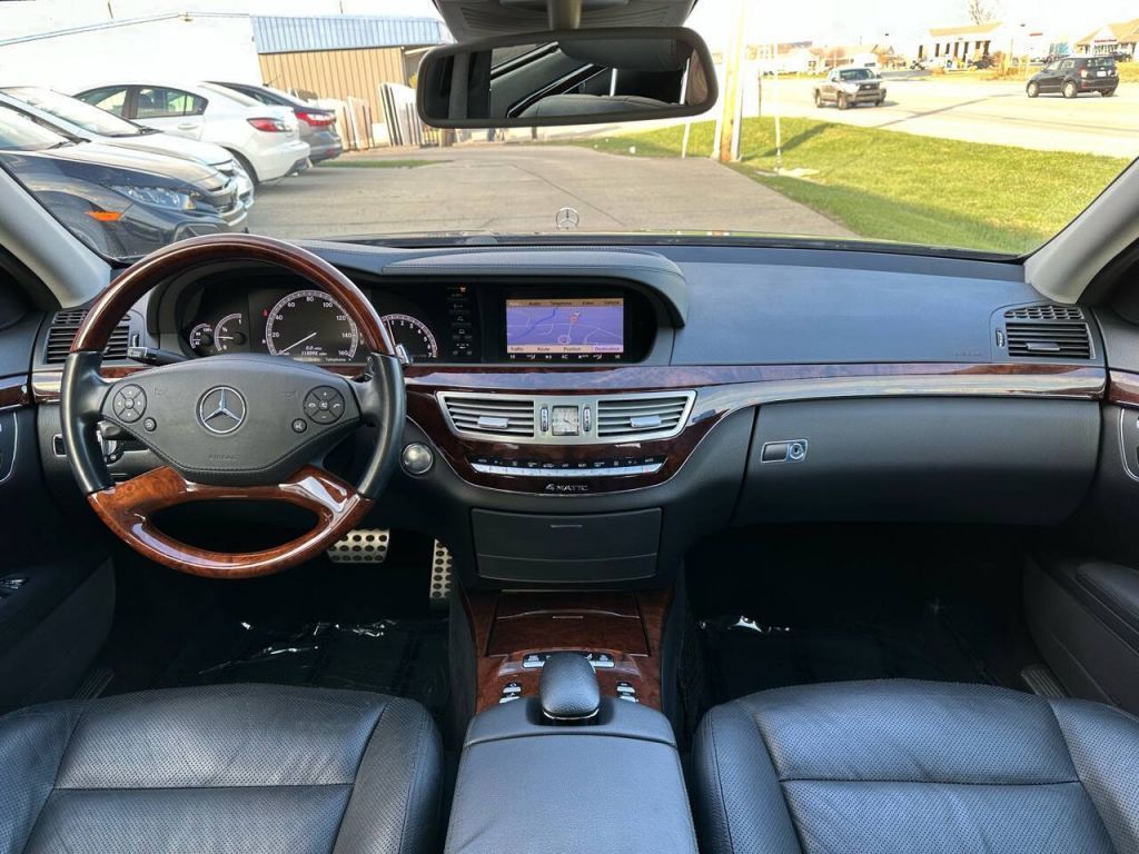 2010 Mercedes-Benz S 550