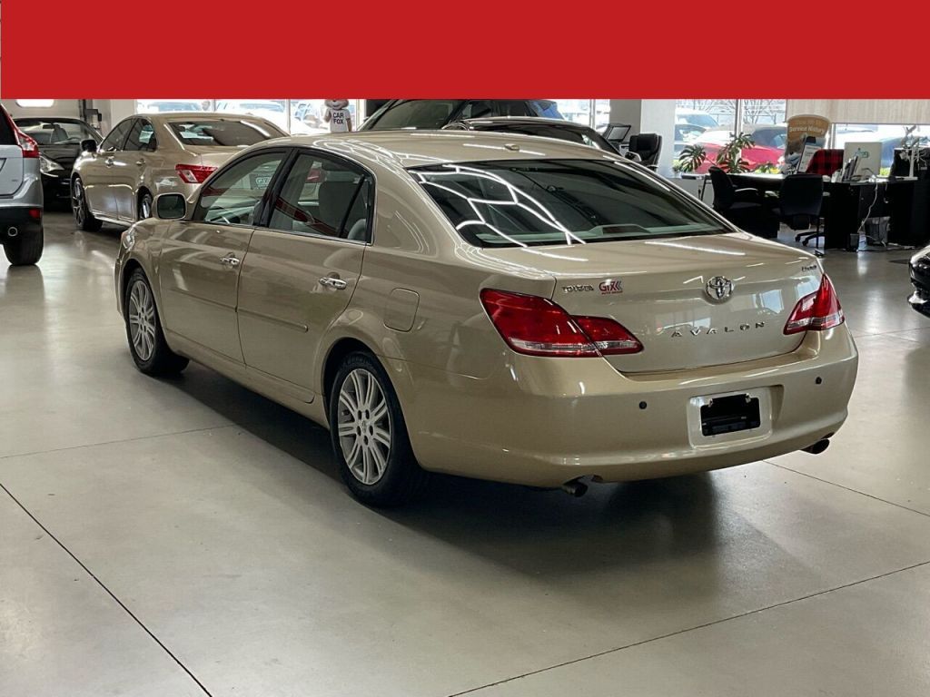 2010 Toyota Avalon