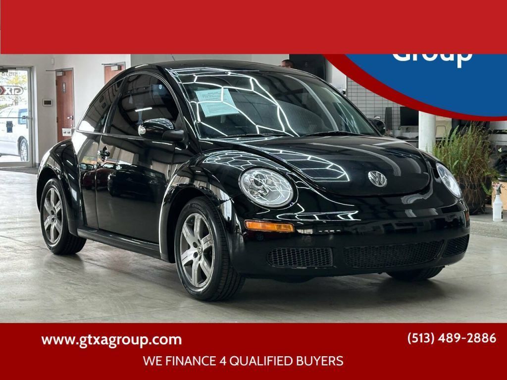 2010 Volkswagen New Beetle