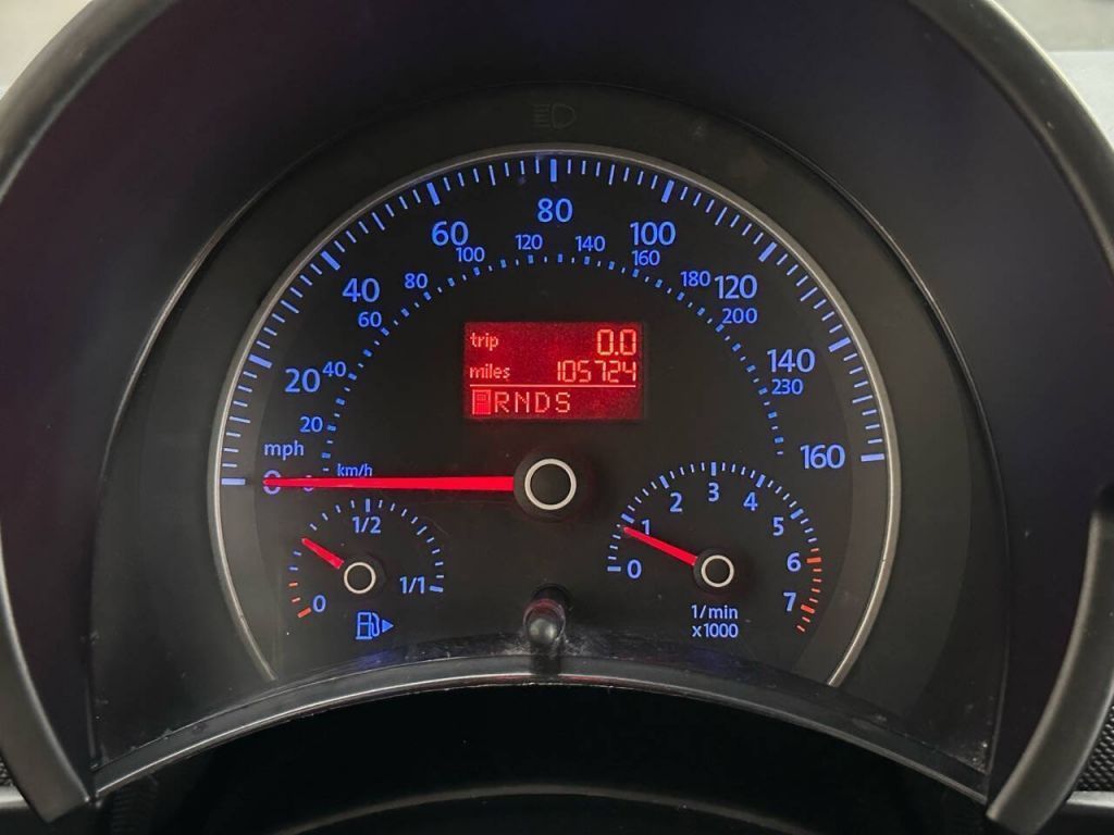 2010 Volkswagen New Beetle
