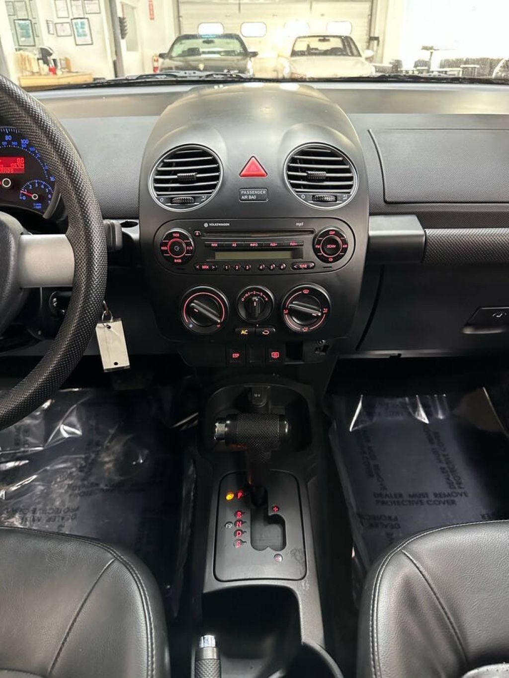 2010 Volkswagen New Beetle