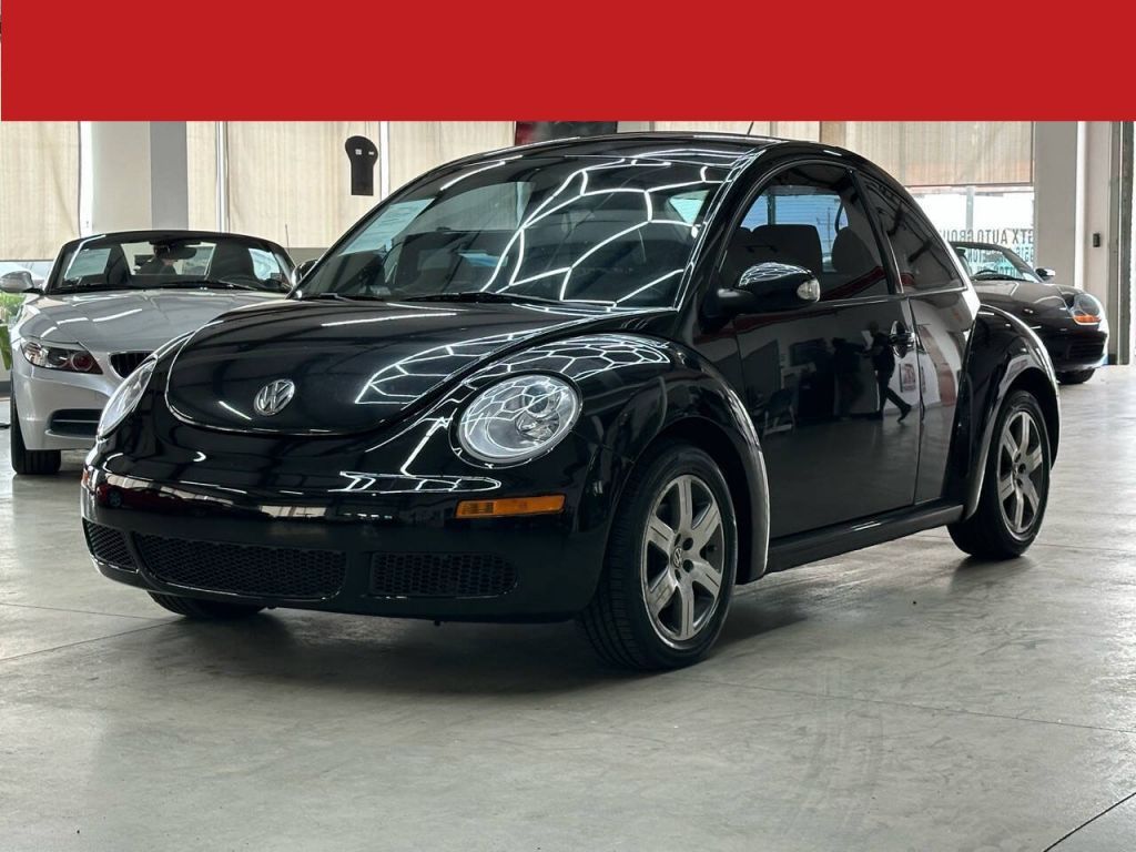 2010 Volkswagen New Beetle
