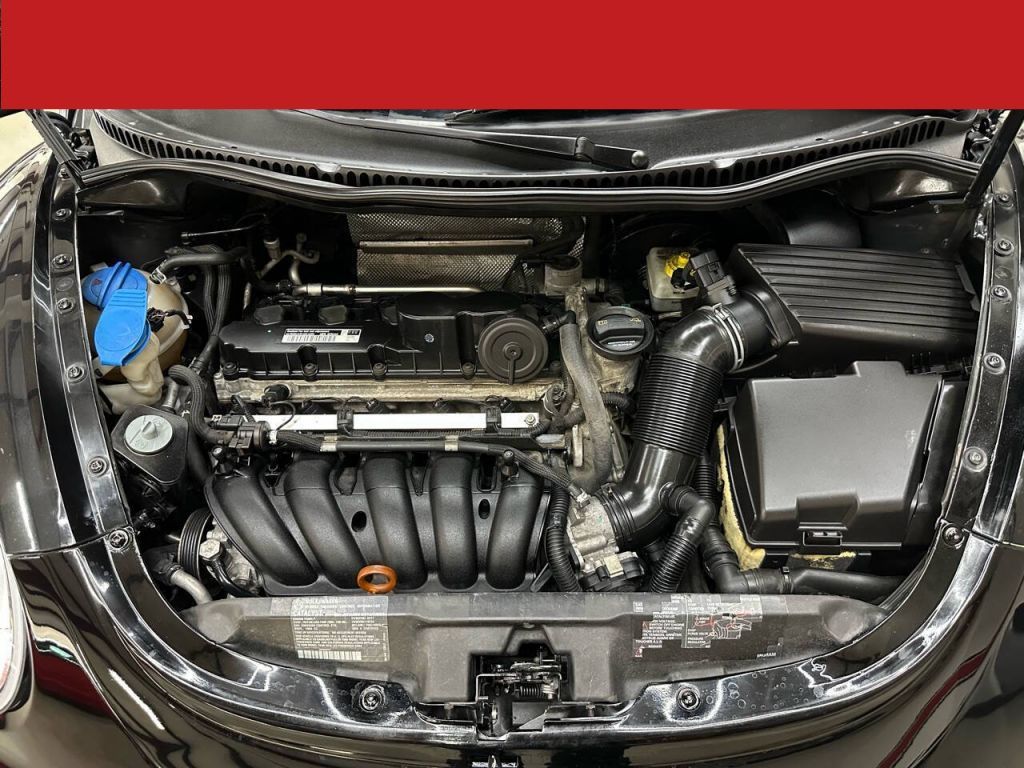 2010 Volkswagen New Beetle