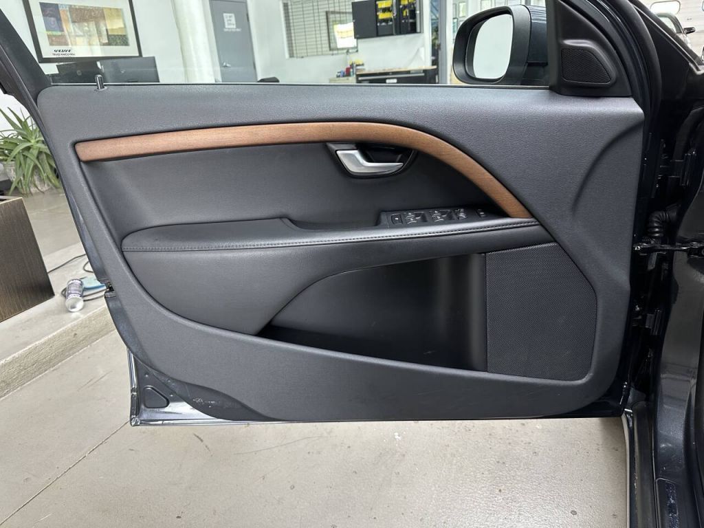 2010 Volvo S80