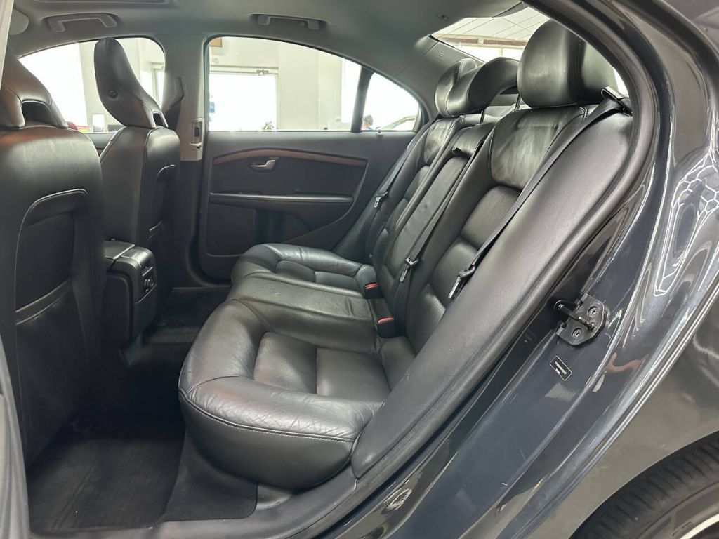2010 Volvo S80
