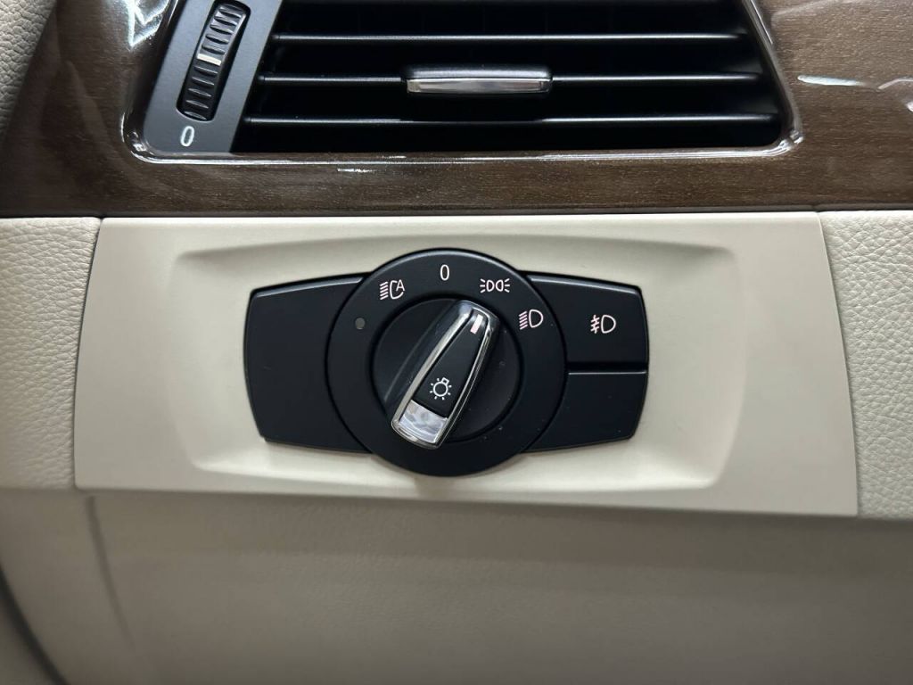 2011 BMW 335i